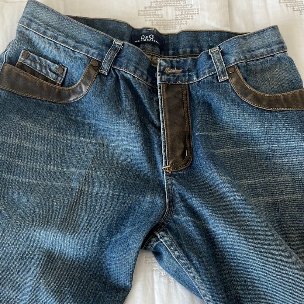 FINAL SALE FINAL PRICE D & G jeans  brown leather trim tag size 35/ button fly